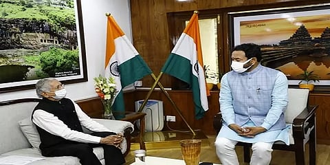 “மராத்தி மொழிக்கு செம்மொழி அந்தஸ்து வழங்குங்கள்” - மத்திய அமைச்சரிடம் கோரிக்கை