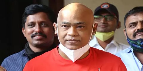 கார் மோதிய விபத்து: முன்னாள் இந்திய வீரர் கைது