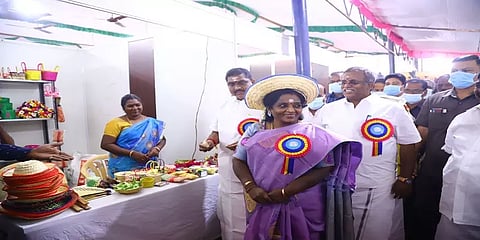 'பிளாஸ்டிக் பொம்மைகள் வேண்டாம், இதை பயன்படுத்துங்கள்' - தமிழிசை சவுந்தரராஜன்