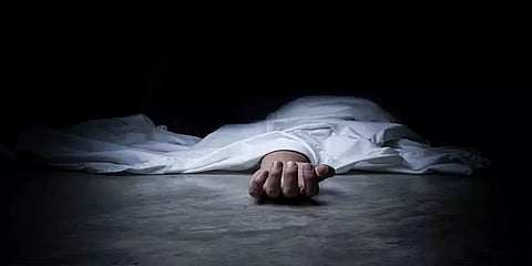 சாக்கடையில் மயங்கி விழுந்து தீயணைப்பு அலுவலர் உயிரிழப்பு - சத்தியமங்கலத்தில் சோகம்