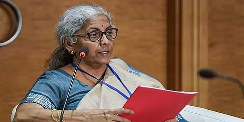 "பெட்ரோல், டீசலுக்காக மக்கள் அதிக வரி செலுத்த வேண்டியிருக்கும்" -நிர்மலா சீதாராமன்