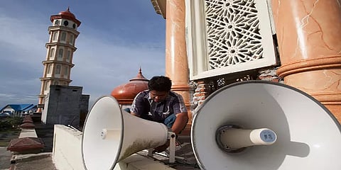 மசூதிகள், கோவில்களில் ஒலிபெருக்கி சத்தத்துக்கு கட்டுப்பாடு - பெங்களூரு காவல்துறை