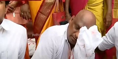 அம்பேத்கர் சிலைக்கு மாலை அணிவிப்பதில் பாஜக-விசிக மோதல்