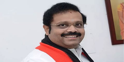 திமுக எம்.பி கதிர்ஆனந்திடம் இருந்து வரி வசூலிக்க 4 வாரங்களுக்கு தடை: சென்னை உயர்நீதிமன்றம்