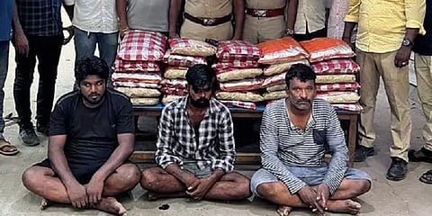 ஆந்திரா to திண்டுக்கல்: காரில் ரகசிய அறை உருவாக்கி கஞ்சா கடத்தல் - மிரண்டுபோன போலீசார்!