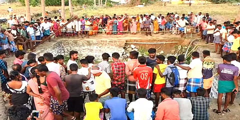 திருச்சி: குளிக்கும்போது கிணற்றில் தவறிவிழுந்த பள்ளி மாணவன் சடலமாக மீட்பு