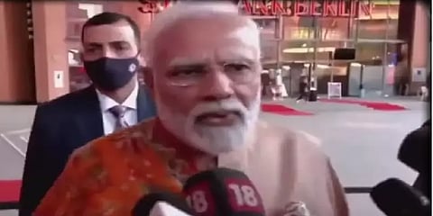 எதற்காக பத்திரிகையாளர்களை பார்த்து 'Oh My God' சொன்னார் மோடி? ஜெர்மனியில் என்ன நடந்தது?