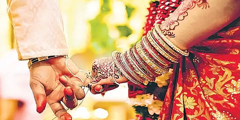 சட்டப்பூர்வ வயதை எட்டுவதற்கு முன்னரே திருமணம்: முதலிடத்தில் பீகார்! தமிழகத்தின் நிலைஎன்ன ?