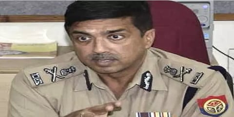 "சொல்வதை கேட்பதில்லை" - உ.பி. போலீஸ் டிஜிபியை பதவி நீக்கம் செய்தார் யோகி ஆதித்யநாத்!