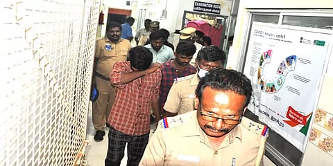 நாமக்கல்: ரூ.19 லட்சம் வழிப்பறி வழக்கு – 5 பேர் கைது ரூ.11 லட்சம் பறிமுதல்