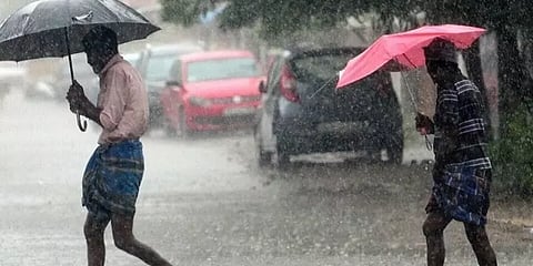 “தென்மேற்கு பருவமழை: எதிர்பார்த்ததை விட அதிகரிக்க வாய்ப்பு”- வானிலை ஆய்வு மையம்