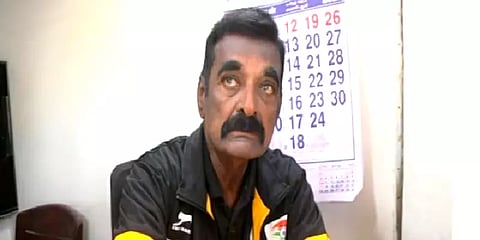 ‘நேரு விளையாட்டு அரங்கில் பயிற்சிபெற அனுமதிக்கவில்லை’: மூத்த தளகட வீரர் புகார்