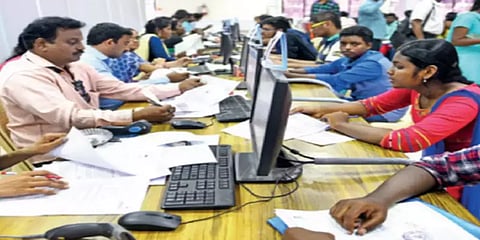 தமிழகத்தில் பொறியியல் கலந்தாய்வு: இன்று முதல் விண்ணப்பிக்கலாம்