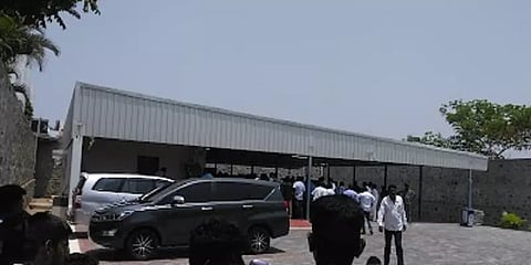 ’’இறந்துபோன நபருக்கும் எங்களுக்கும் சம்பந்தம் இல்லை’’ -  விஜய் மக்கள் இயக்க பொறுப்பாளர்