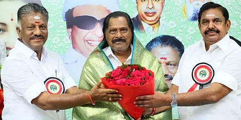``இபிஎஸ் கூறினால் ஓபிஎஸ்ஸிடம் நேரில் சமாதானம் பேசுவேன்”- தமிழ் மகன் உசேன் பிரத்யேக பேட்டி
