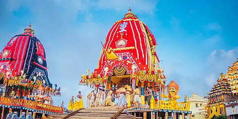 2 ஆண்டுகள் இடைவெளி -  கோலாகலமாக தொடங்கிய பூரி ஜெகந்நாதர் கோயில் தேரோட்டம்