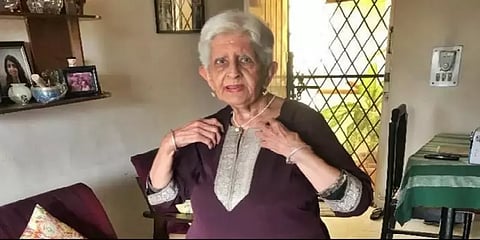 பாகிஸ்தானில் உள்ள பூர்வீக வீட்டுக்கு சென்ற 90 வயது இந்திய மூதாட்டி