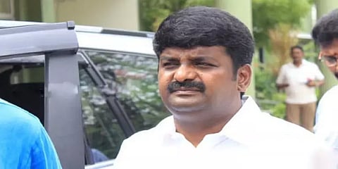 குட்கா முறைகேடு: அதிமுக முன்னாள் அமைச்சர்கள் மீது வழக்குப்பதிய அனுமதி கோரும் சிபிஐ