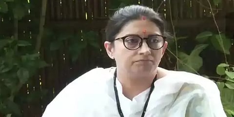 எனது மகள் சட்டவிரோதமாக மதுபான 'பார்' நடத்துகிறாரா? காங்கிரஸ் மீது ஸ்மிருதி இரானி பாய்ச்சல்
