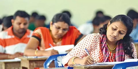 குரூப் 4 தேர்வில் திருமண உதவித் தொகை திட்டம் பற்றிய கேள்வியால் குழப்பம்