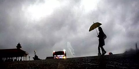 தமிழ்நாட்டில் 5 மாவட்டங்களுக்கு அதி கனமழை எச்சரிக்கை