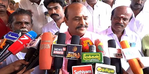 ”வர்றனு சொல்லுவார்; அப்புறம் இல்லை என்பார்.. 30 வருசமா..’’ - ரஜினி குறித்து கடம்பூர் ராஜூ!