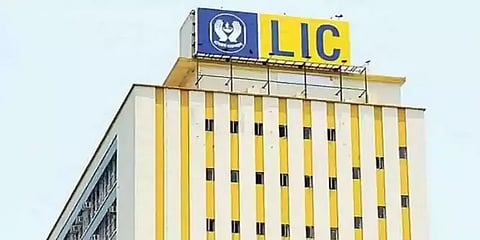 28% சரிவை சந்தித்துள்ள எல்ஐசி பங்குகள்! இனியாவது சரிவிலிருந்து மீளுமா? நிபுணர்கள் கணிப்பு!