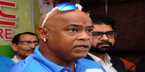'பென்ஷனை வைத்து காலத்தை ஓட்டுகிறேன்' .. முன்னாள் வீரர் வினோத் காம்ளியின் உருக்கமான பேட்டி!