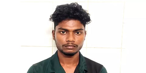 ஆசை வார்த்தை கூறி சிறுமியை பாலியல் வன்கொடுமை செய்த இளைஞர் கைது