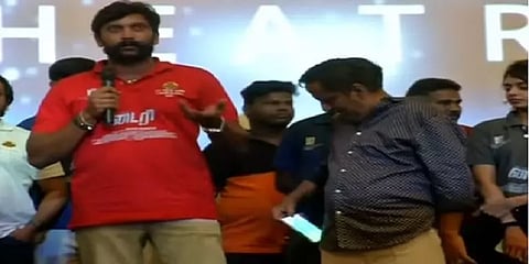 ‘சாக்லேட் பாயாக வருவேன்; ப்ளே பாயாக வரமாட்டேன்‘- அருள்நிதி பேச்சு
