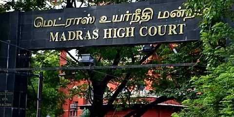 கோயில்களில் அகம்பாவம் முன்னுக்கும் கடவுள் பின்னுக்கும் தள்ளப்படுகிறார்கள்' -நீதிபதி வேதனை