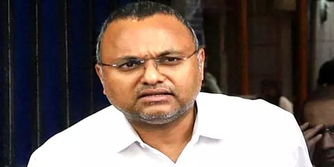 குலாம்நபி ஆசாத் வெளியேறியது காங்கிரஸ் கட்சிக்கு பின்னடைவே  – கார்த்தி சிதம்பரம்