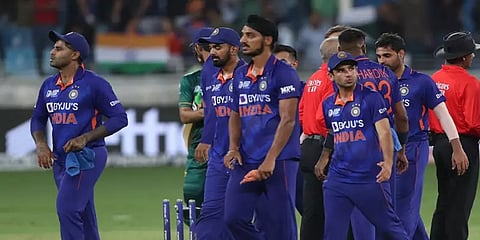 ஊசலாடும் இந்திய கிரிக்கெட் அணியின் ஆசியக்கோப்பை கனவு!