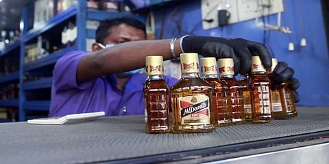 கேரளாவில் களைகட்டியது ஓணம்: 5 நாட்களில் ரூ.324 கோடிக்கு மது விற்பனை