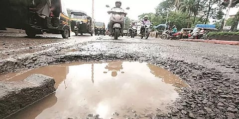 வாகன ஓட்டிகளே உஷார்: மேடு பள்ளங்களில் வண்டி ஓட்டினால் இந்த பாதிப்புகளெல்லாம் வருமாம்!