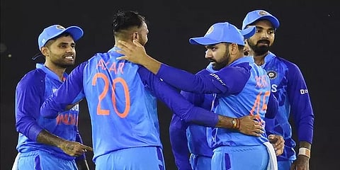 உடல் எடை கூடி காணப்படும் இந்திய கிரிக்கெட் வீரர்கள்-பாக். முன்னாள் கேப்டன் கடும் விமர்சனம்