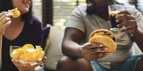 மாமிசம் சாப்பிடும் ஆண்களுடன் 'செக்ஸ் ஸ்டிரைக்' செய்யுங்கள்: பெண்களுக்கு PETA கூறியது என்ன?