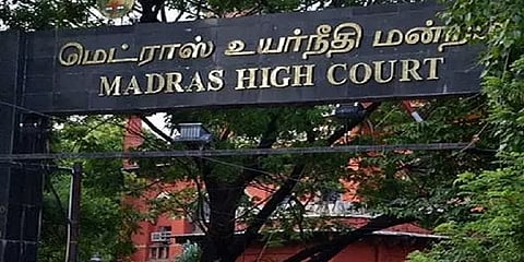 'தாமதமாக சான்றிதழ்கள் சமர்ப்பித்ததற்காக பணி நியமனத்தை மறுக்க முடியாது' - உயர் நீதிமன்றம்