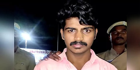 இருவரை காதலித்து ஒருவரை திருமணம் செய்த கர்ப்பிணி கொடூர கொலை!