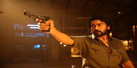 திரைப்படங்களில் டம்மி ஆயுதங்கள் பயன்படுத்த இனி இது கட்டாயம்! புதிய உத்தரவு சொல்வதென்ன?