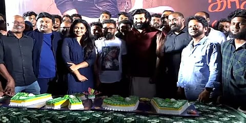 மாணவர்களுக்கு சைக்கிள்; படக் குழுவினருக்கு கேக் - பிறந்தநாளை உற்சாகமாக கொண்டாடிய ஆர்யா