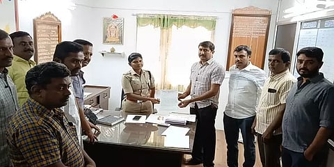 வந்தாரை வாழ வைக்கும் தமிழகத்திலா இப்படி? - வட மாநில தொழிலாளர்களுக்காக பேசிய வணிகர்கள்!