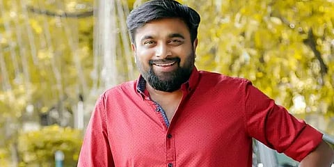 சாதி, மதம் தாண்டி மனிதம்தான் முக்கியம் என்பதே அயோத்தியின் கருத்து  - நடிகர் சசிகுமார்
