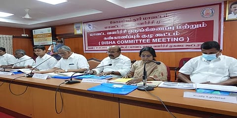 "ஓட்டு போட்டவர்களை அடிமைகள் போல நடத்துகின்றனர்"- திமுக-வை சாடிய வானதி சீனிவாசன்