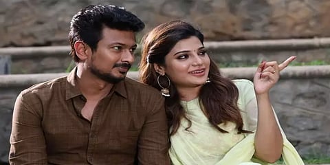 த்ரில்லர் கதையில் சாதித்தாரா உதயநிதி ஸ்டாலின்? -  ‘கண்ணை நம்பாதே’ எப்படி இருக்கு?