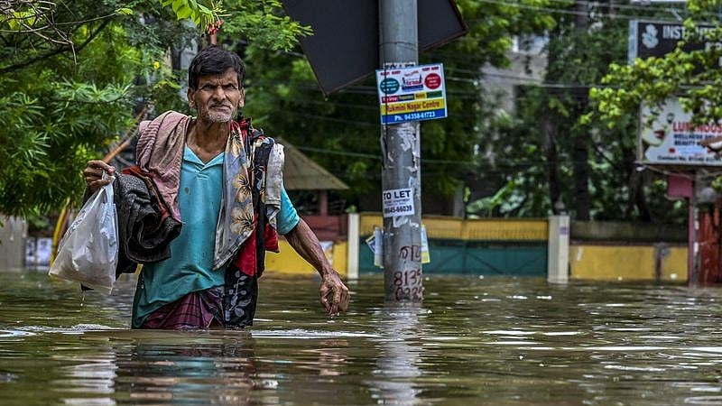 அஸாமில் ஆண்டுதோறும் ஏற்படும் வெள்ளப்பெருக்கு.. நிலப்பரப்பை இழக்கும் அபாயம்!!