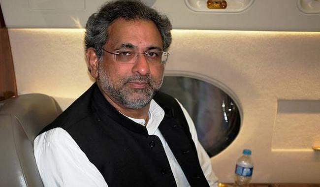 شاہد خاقان عباسی نے حلف اٹھا لیا