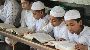 مدارس اسلامیہ کی وطن پرستی پریوگی کا طمانچہ