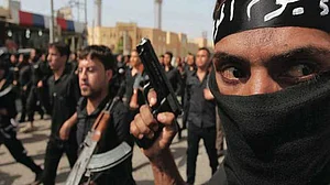 آئی ایس نے ایران میں حملے کی دھمکی دی