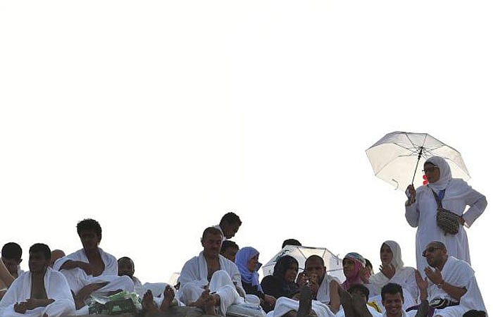 

Qaumi Awaz